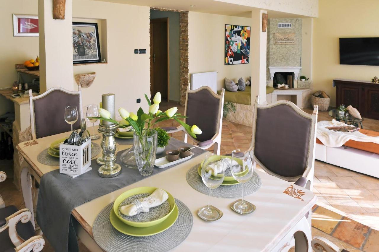*****Pool House With Beautiful Seaview,Big Garden And Old Tavern***** Rijeka Exterior foto